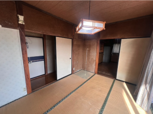 諏訪市、中古一戸建ての画像です