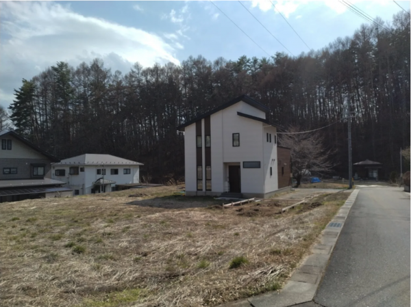 茅野市ちの、中古一戸建ての画像です