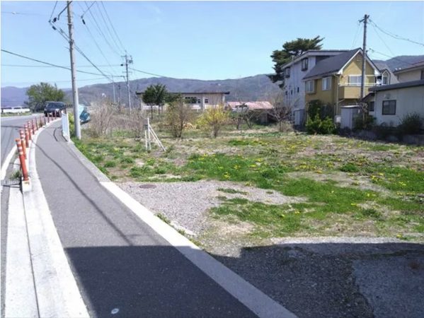 諏訪市、土地の画像です