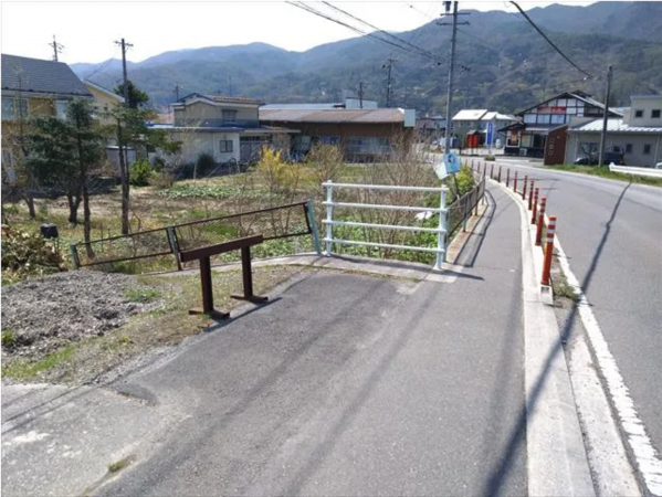 諏訪市、土地の画像です