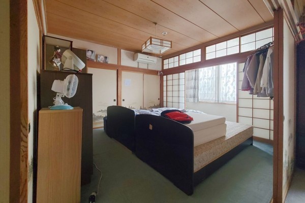 諏訪市大手、中古一戸建ての画像です