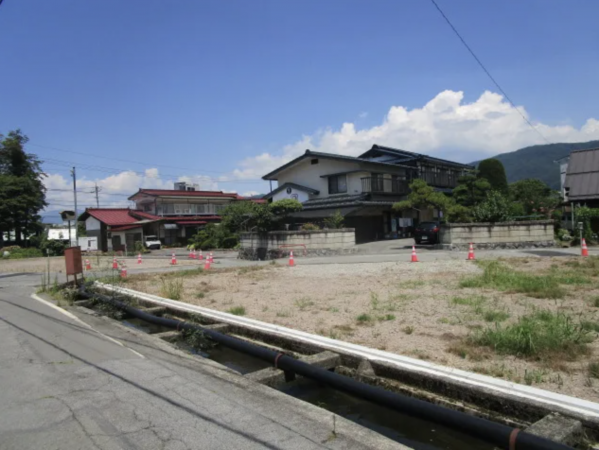 茅野市宮川、土地の画像です