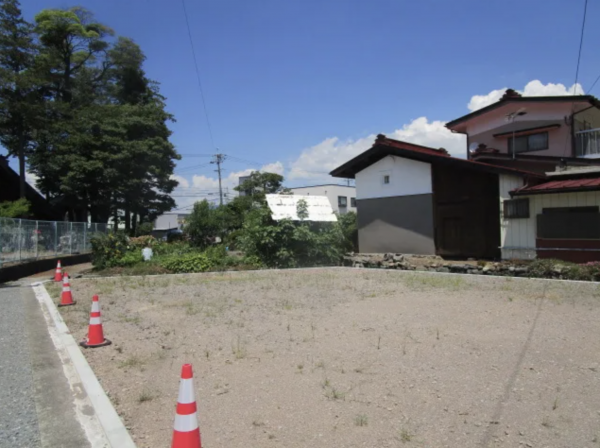 茅野市宮川、土地の画像です
