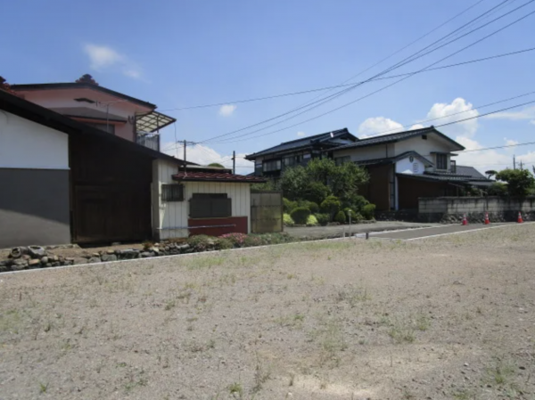 茅野市宮川、土地の画像です