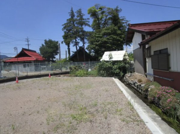 茅野市宮川、土地の画像です
