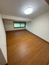 諏訪郡原村、中古一戸建ての画像です