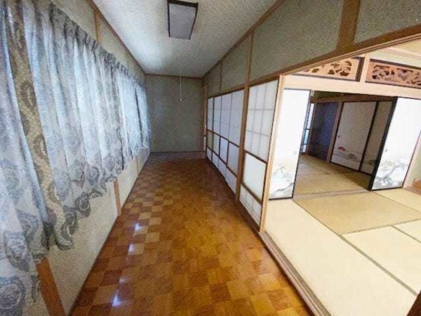 諏訪郡下諏訪町緑町、中古一戸建ての画像です