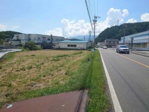 茅野市米沢、土地の画像です