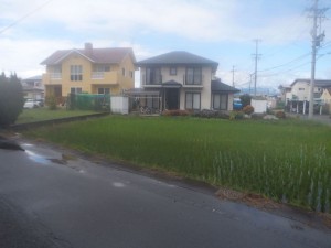 諏訪市、土地の画像です