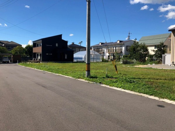 諏訪市城南、土地の画像です