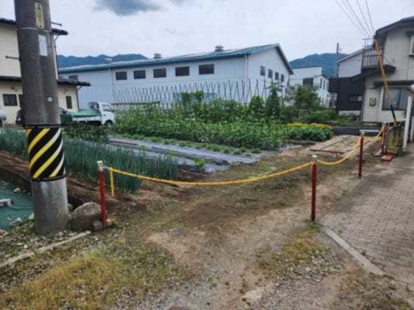 諏訪市、土地の画像です