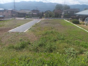 諏訪市、土地の画像です