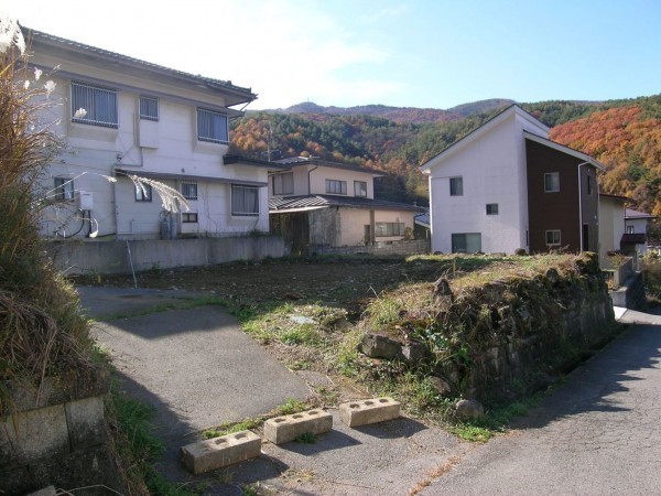 茅野市宮川、土地の画像です