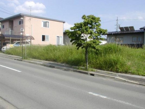 茅野市中大塩、土地の画像です