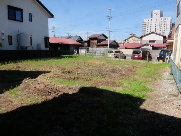 諏訪市湯の脇、土地の画像です