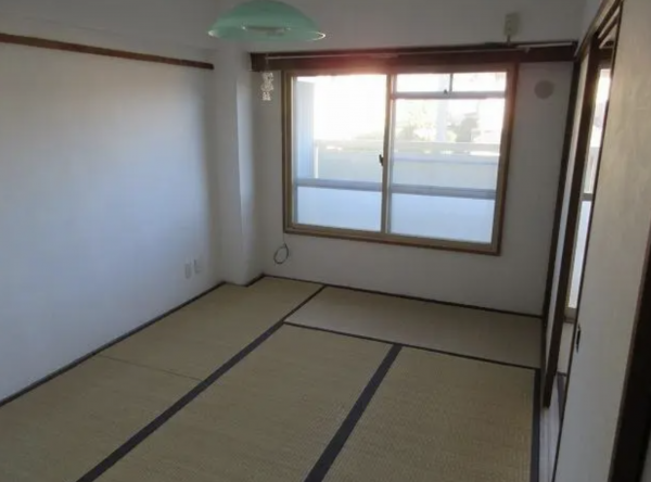 諏訪郡下諏訪町桜町、マンションの画像です