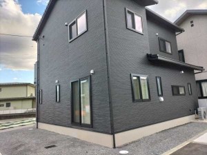 諏訪市、中古一戸建ての画像です