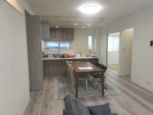 諏訪市、中古一戸建ての画像です