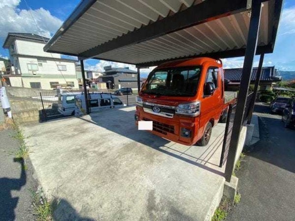 諏訪郡下諏訪町東山田、中古一戸建ての画像です