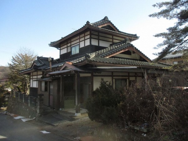 茅野市金沢、中古一戸建ての画像です