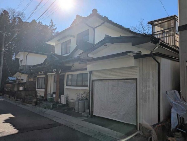 諏訪郡下諏訪町東町中、中古一戸建ての画像です