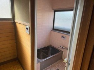 茅野市宮川、中古一戸建ての画像です