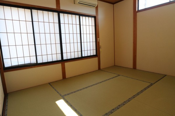 茅野市玉川、中古一戸建ての画像です