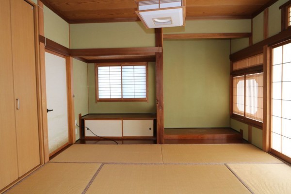 茅野市玉川、中古一戸建ての画像です