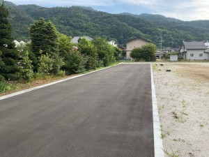 諏訪市、土地の画像です