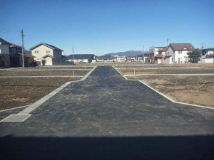 諏訪市、土地の画像です