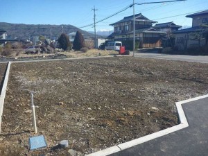 諏訪市、土地の画像です