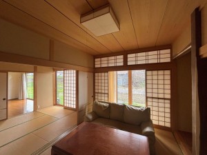 茅野市玉川、中古一戸建ての画像です