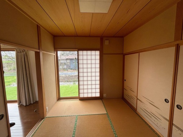 茅野市玉川、中古一戸建ての画像です