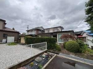 諏訪市湯の脇、中古一戸建ての画像です