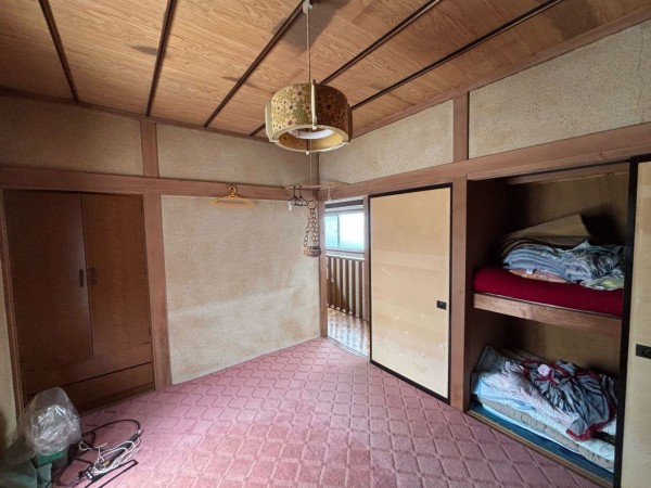 諏訪市湯の脇、中古一戸建ての画像です