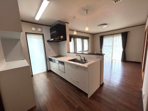 茅野市玉川、中古一戸建ての画像です