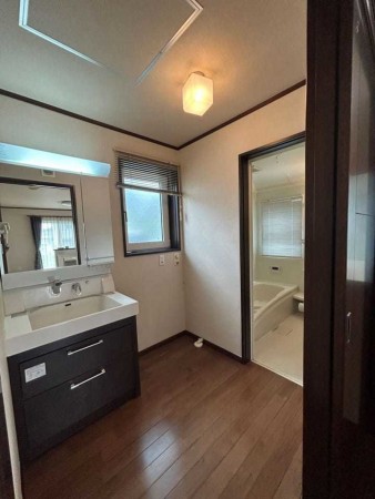 茅野市玉川、中古一戸建ての画像です