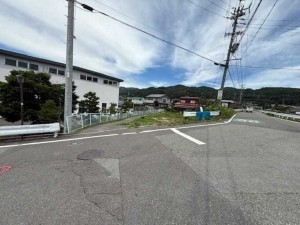 諏訪郡下諏訪町東山田、土地の画像です