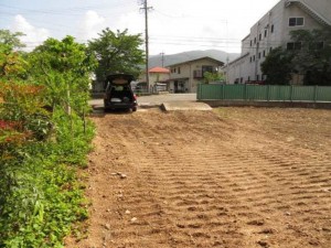 諏訪市、土地の画像です