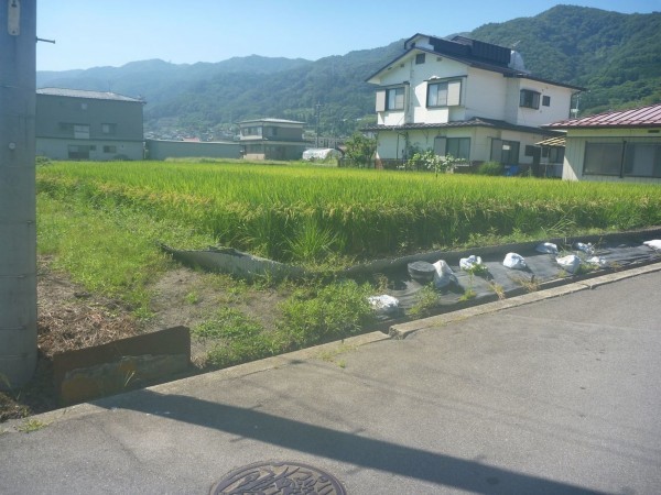 諏訪市、土地の画像です
