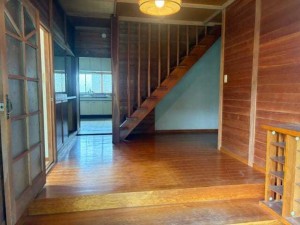 諏訪市、中古一戸建ての画像です