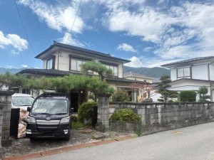 諏訪市、中古一戸建ての画像です