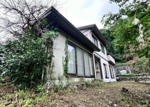 諏訪郡下諏訪町東町中、中古一戸建ての画像です