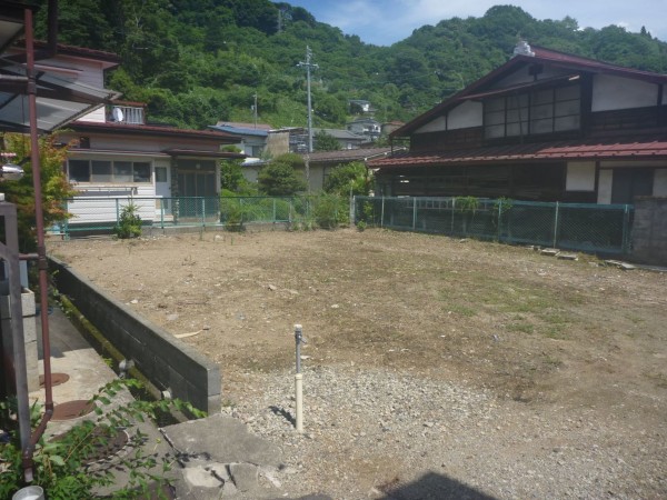 諏訪市湯の脇、土地の画像です