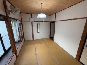 諏訪市諏訪、中古一戸建ての画像です