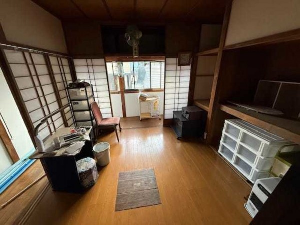 諏訪市諏訪、中古一戸建ての画像です