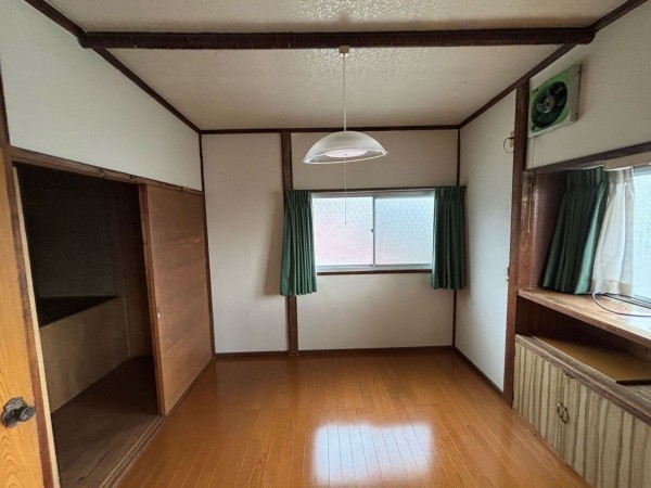 諏訪市大手、中古一戸建ての画像です