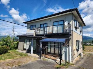 茅野市豊平、中古一戸建ての画像です