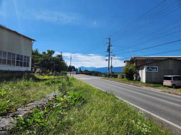 茅野市豊平、中古一戸建ての画像です