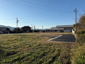 茅野市ちの、土地の画像です